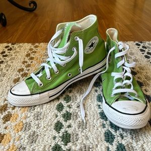 Converse Unisex Chuck Taylor All Star High-Top Canvas Shoes Green